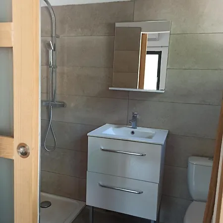 Homestay szállás Jardins D'ailleurs Avec Piscine Et Terrasse